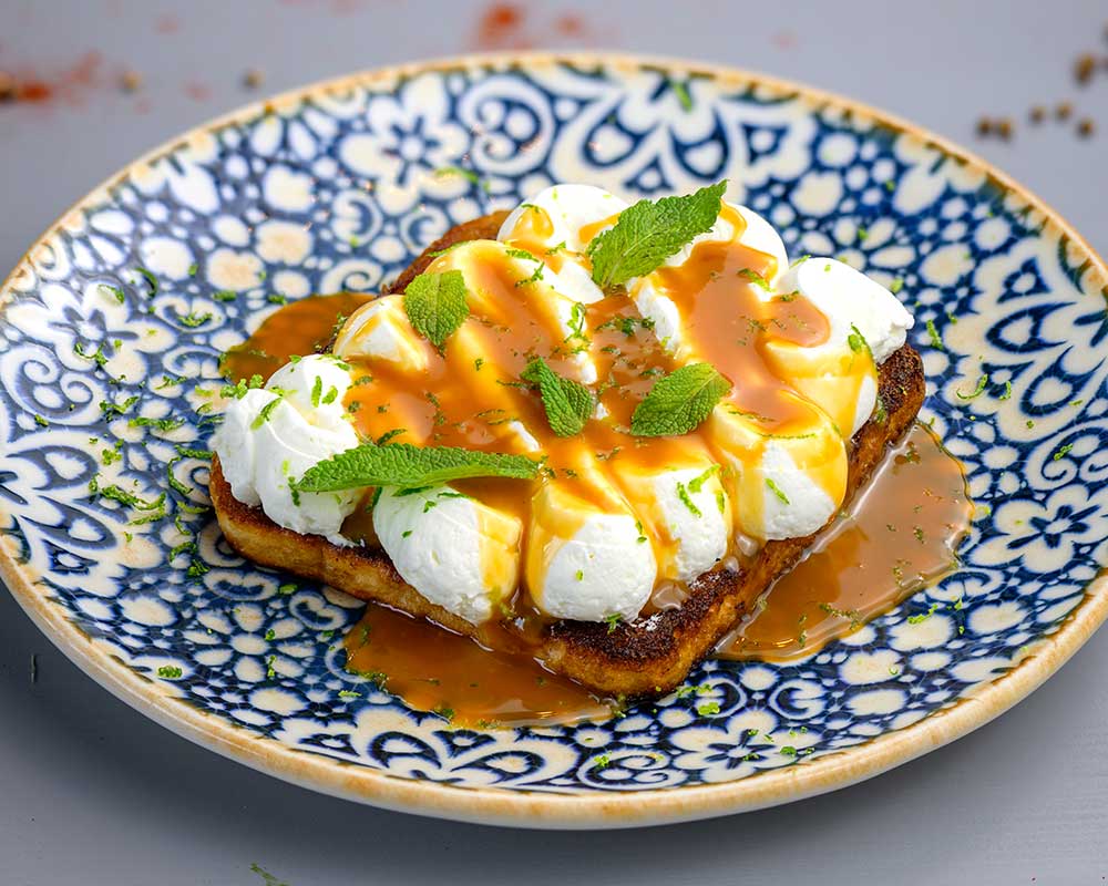 French Toast cu cremă de lime și caramel